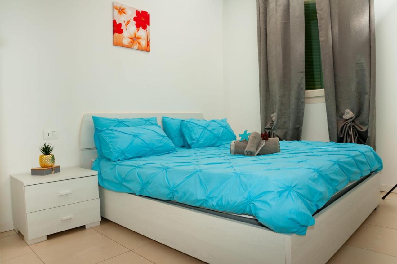 Residence Baia Delle Mimose Badesi Kültér fotó